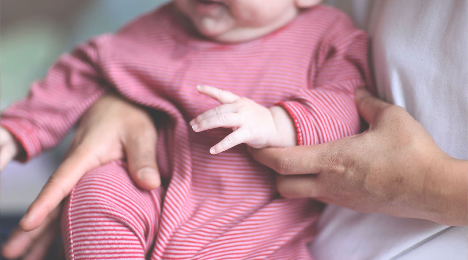 How to Hold a Newborn Newborn SMA Baby