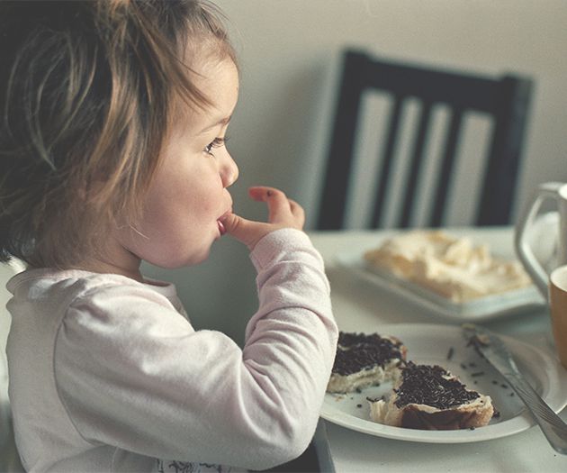 Family meals with toddlers