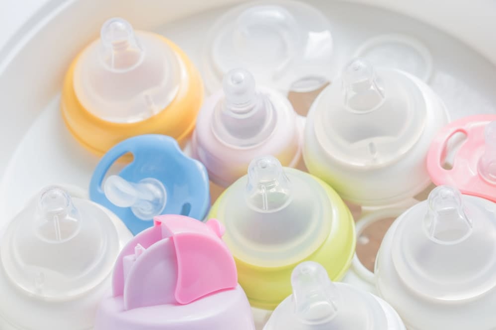 Baby bottle teats in different colours